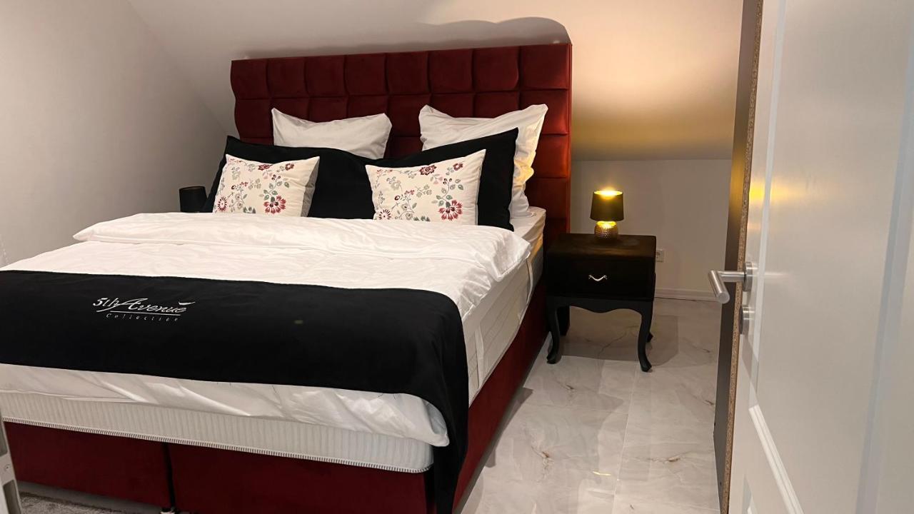 Relaxdays-Apartments 2 Garten Und Pool- Mitbenutzung, Kostenloser Parkplatz, Kontaktloser Checkin, Wifi Mit Smarttv Gütersloh Exteriör bild